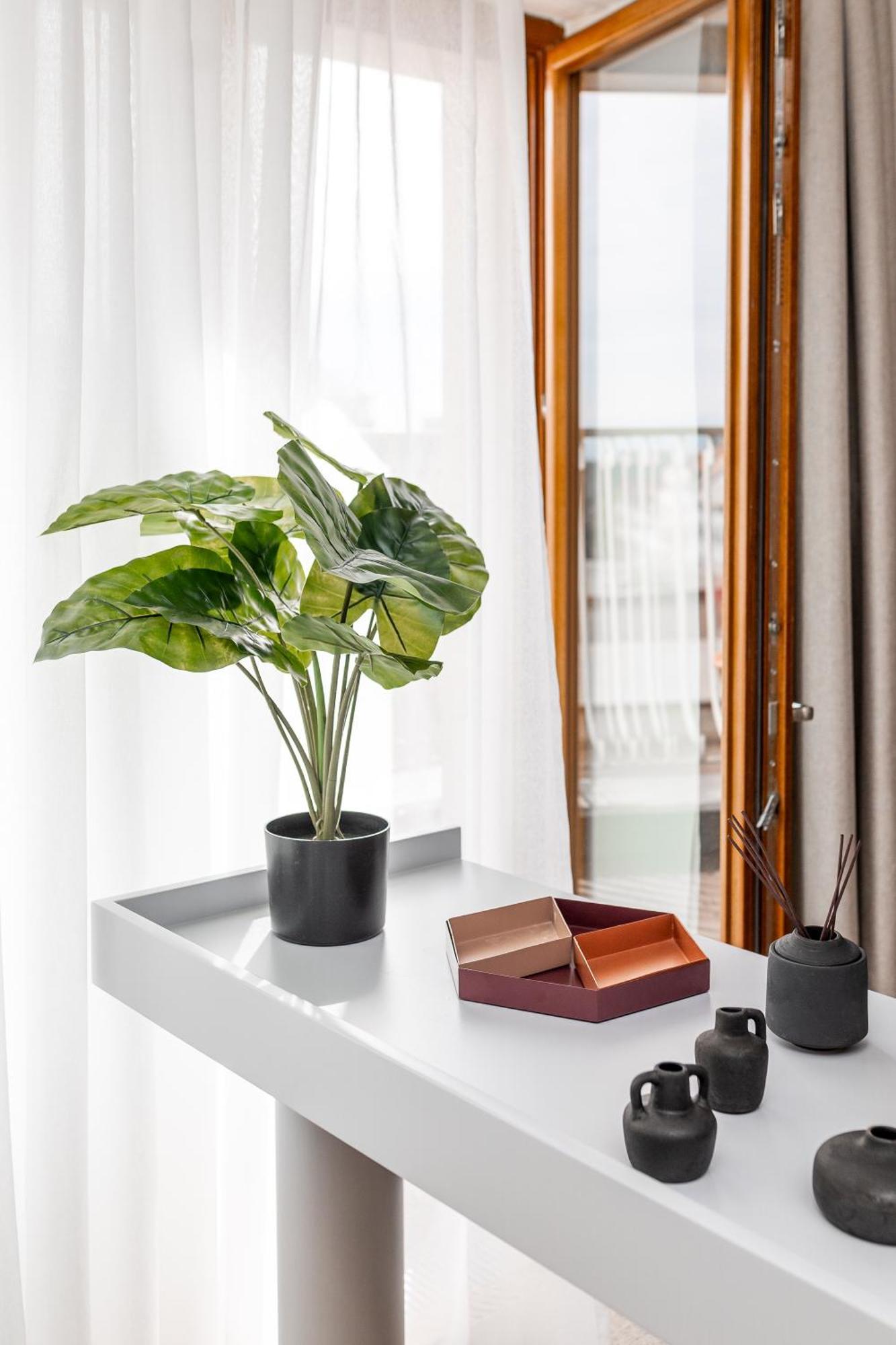 Catalog Boutique Rooms Bratislava Esterno foto